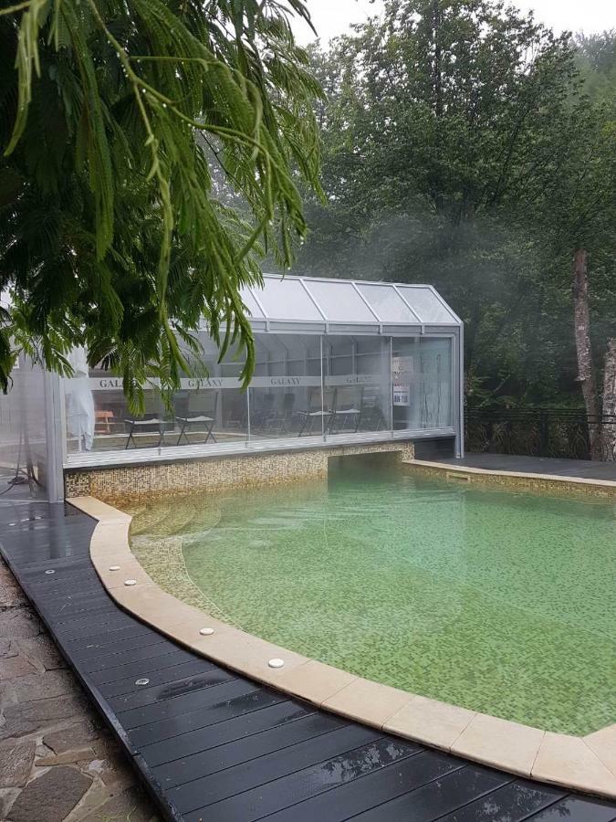 Galaxy Hotel شيفليك المظهر الخارجي الصورة